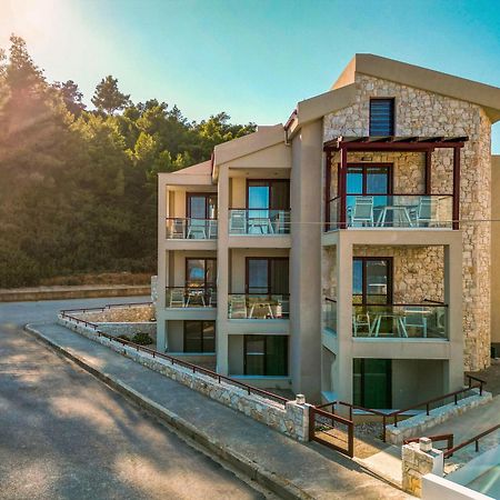 Elpiniki Luxury Rooms Nea Poteidaia Luaran gambar