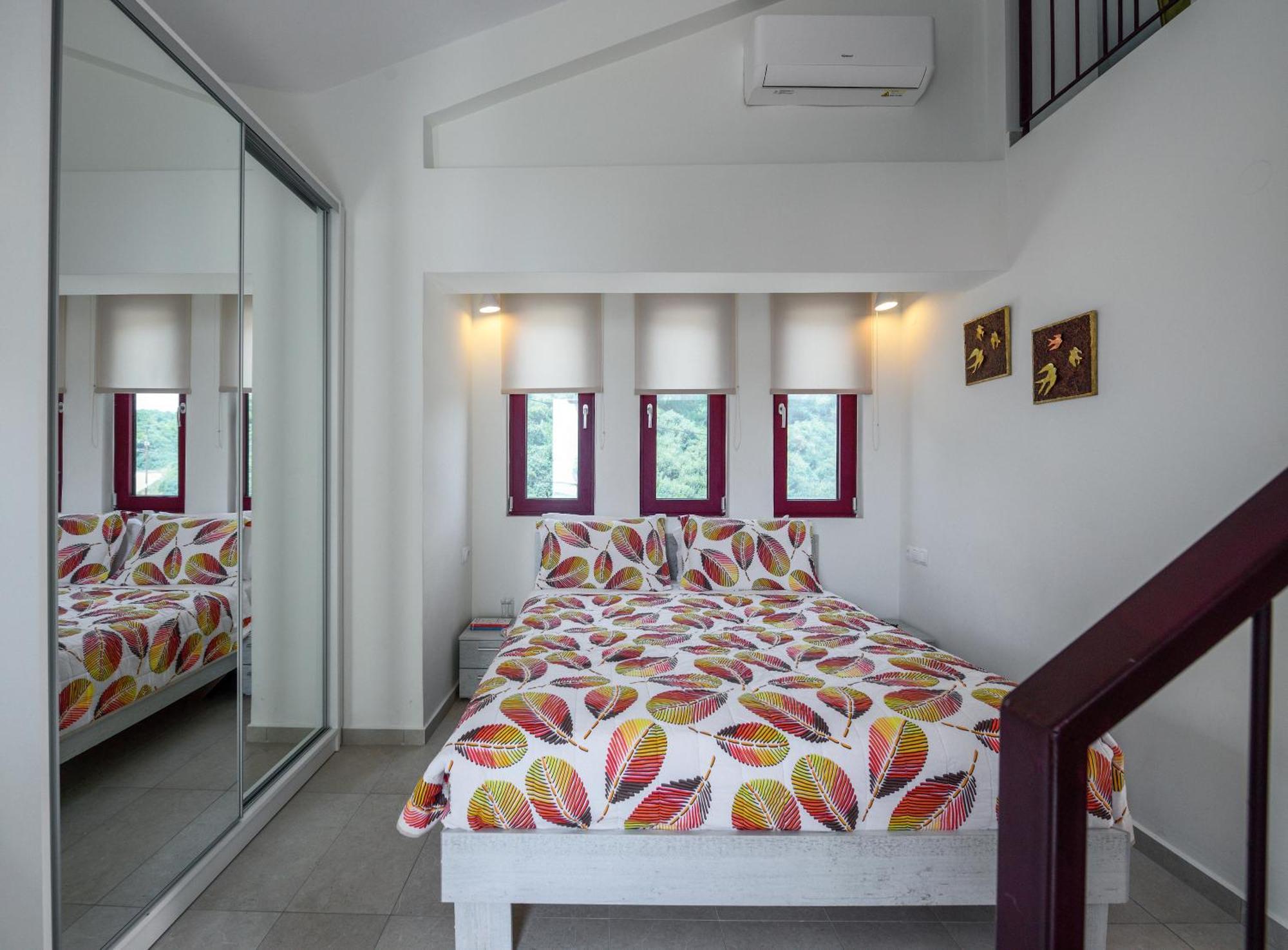 Elpiniki Luxury Rooms Nea Poteidaia Luaran gambar