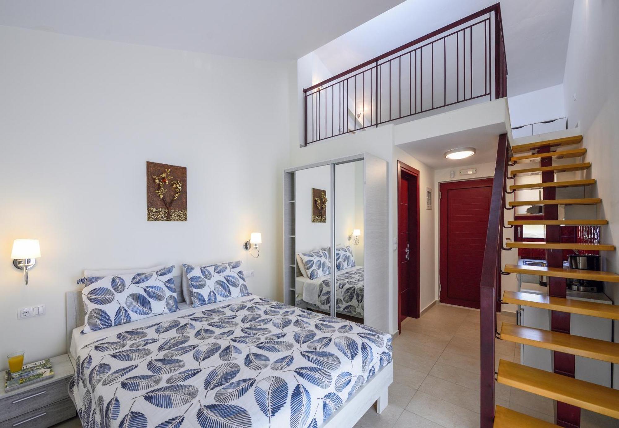 Elpiniki Luxury Rooms Nea Poteidaia Luaran gambar