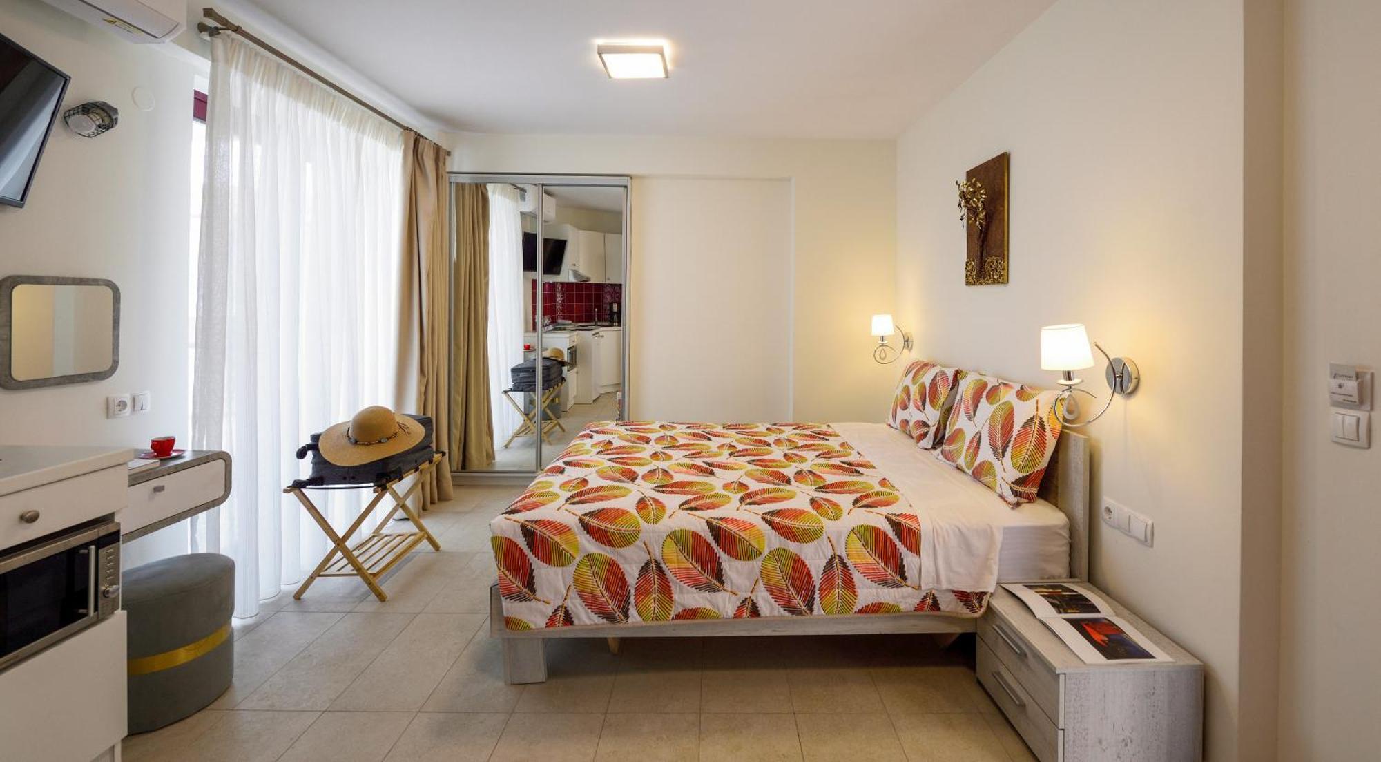 Elpiniki Luxury Rooms Nea Poteidaia Luaran gambar