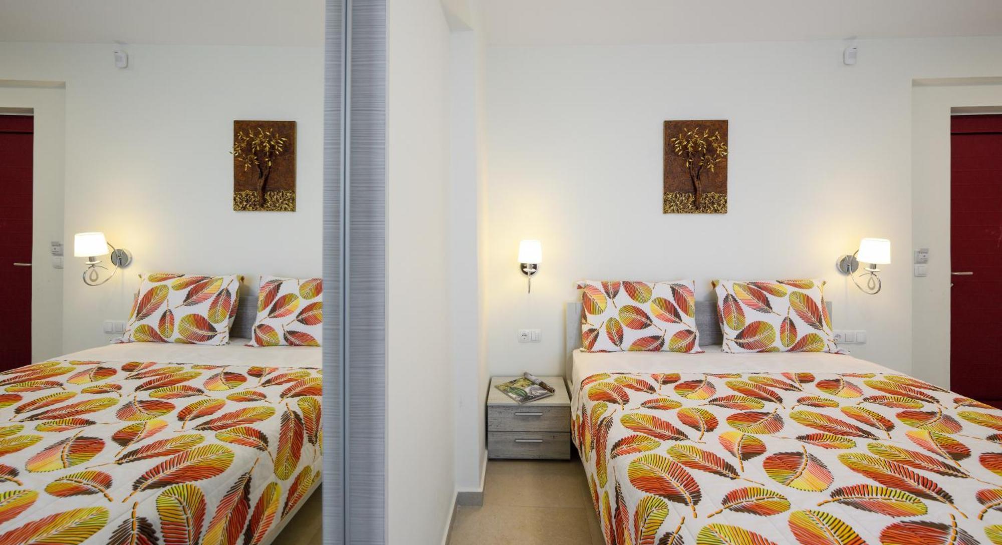 Elpiniki Luxury Rooms Nea Poteidaia Luaran gambar