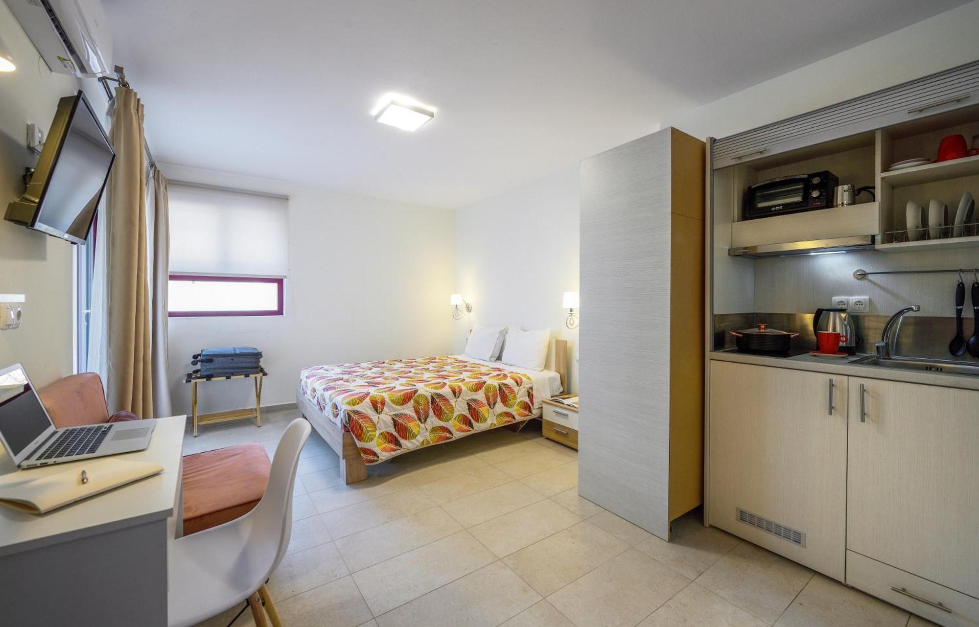 Elpiniki Luxury Rooms Nea Poteidaia Luaran gambar